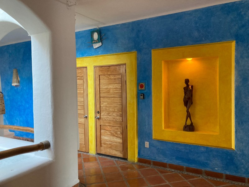 Luna Líquida - Zimmertrakt