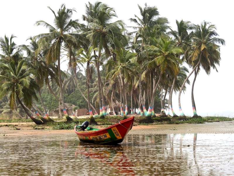 Boat in the Water Ghana Header 