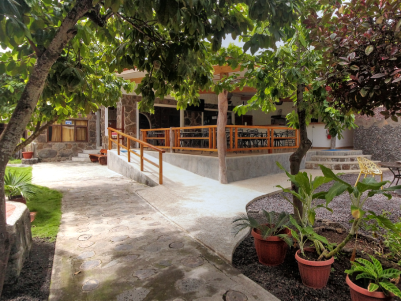 Exterior Lava House Hostal