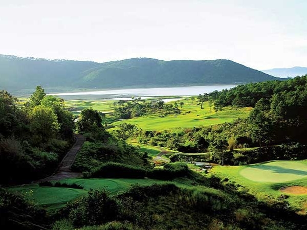 The Dalat @ 1200 Country Club 