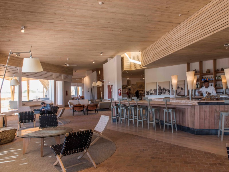 Explora Atacama - Wohnbereich und Bar