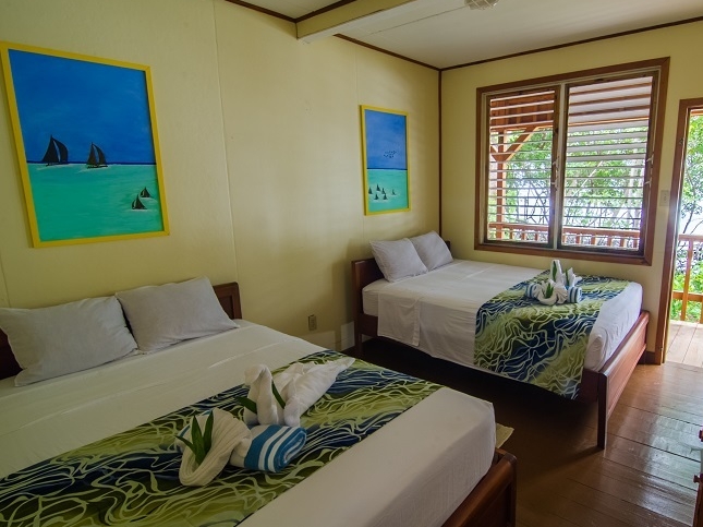 Pelican Beach Resort - Reef Crest Room