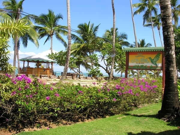 Playa Colibri - Garten und Strand