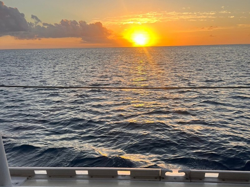 Tiami Sunset Pan on the Sea