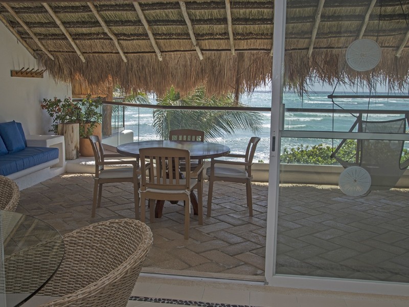 Las Villas Akumal - 2-BR Oceanview