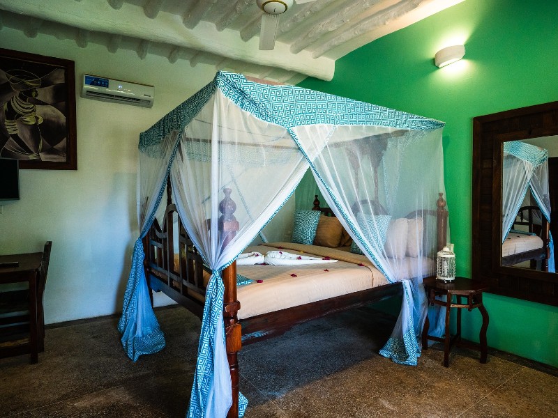 Reef and Beach Garden Bungalow