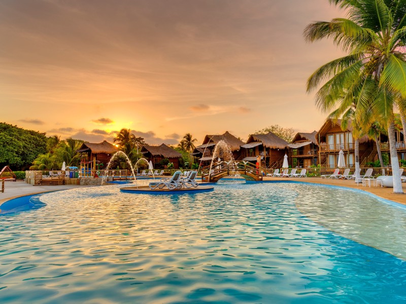 Isla del Encanto - Pool und Cabanas