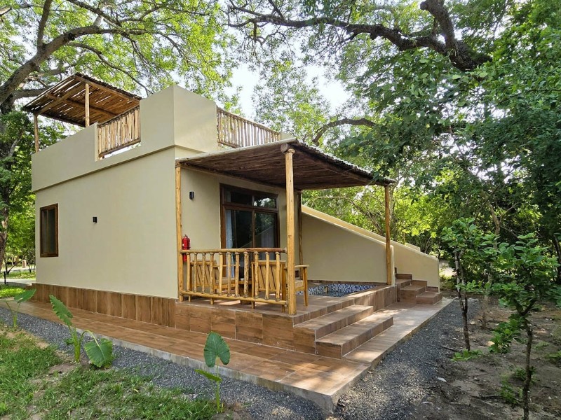 Nyerere Luxury Bungalow