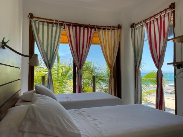 Zweibettzimmer mit Meerblick