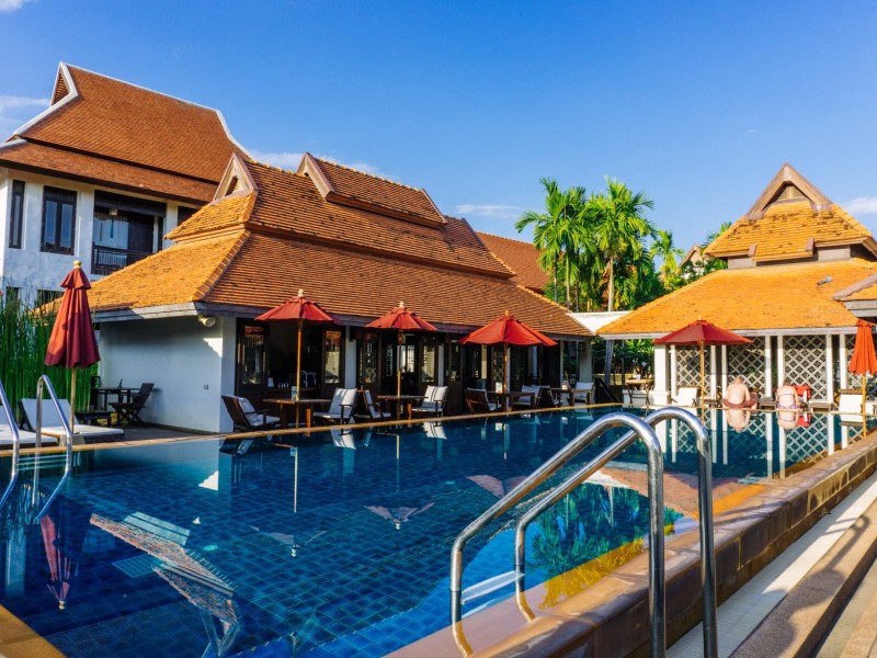 Bodhi Serene Pool