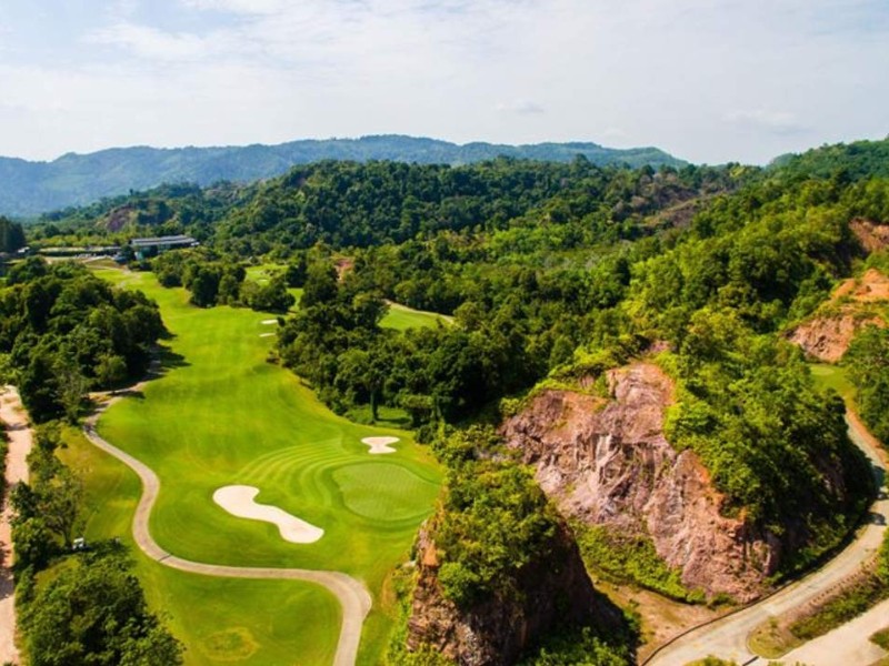 Phuket - Red Mountain