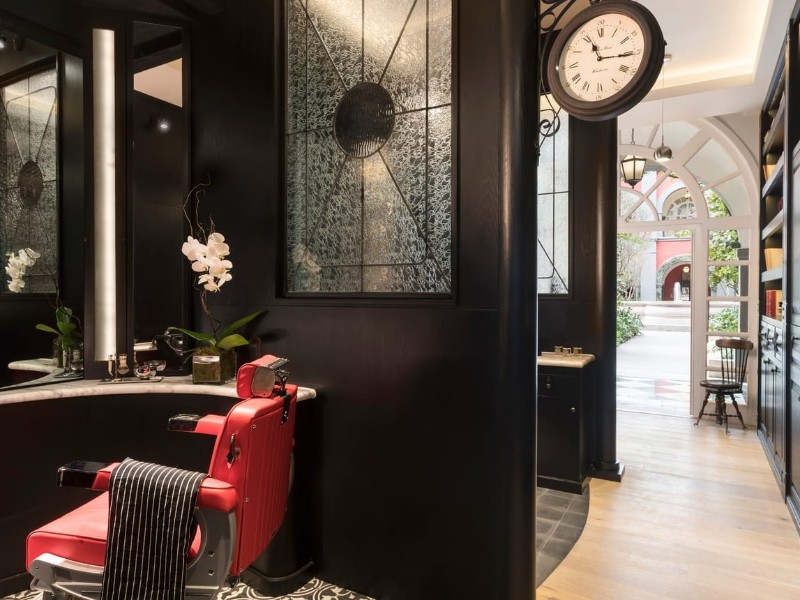 Four Seasons - Barber Shop