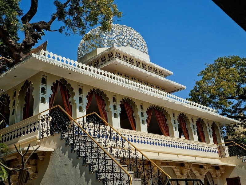 palace