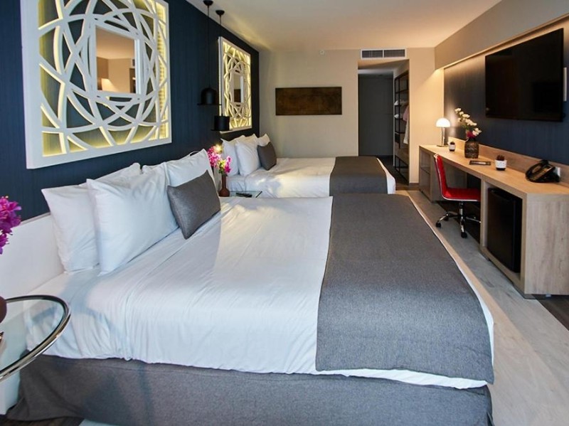 Gran Evania - Deluxe