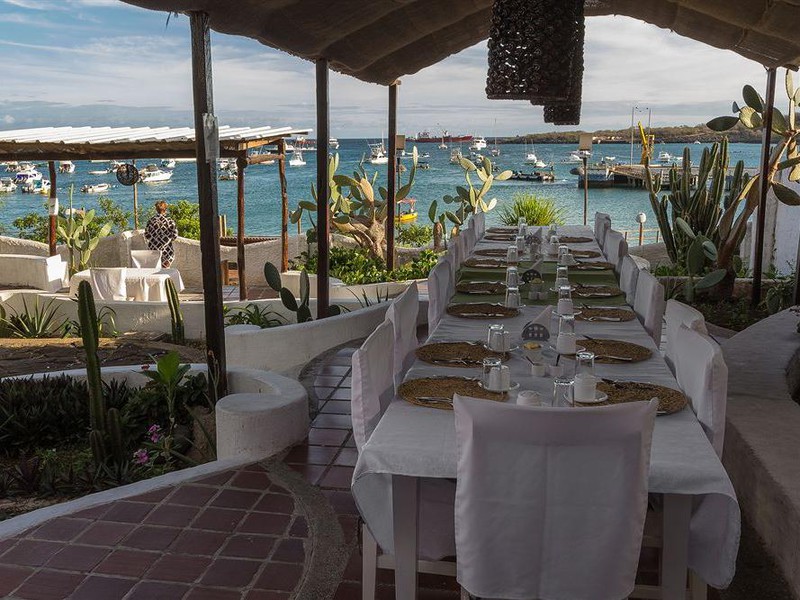 Frühstück mit grandioser Aussicht