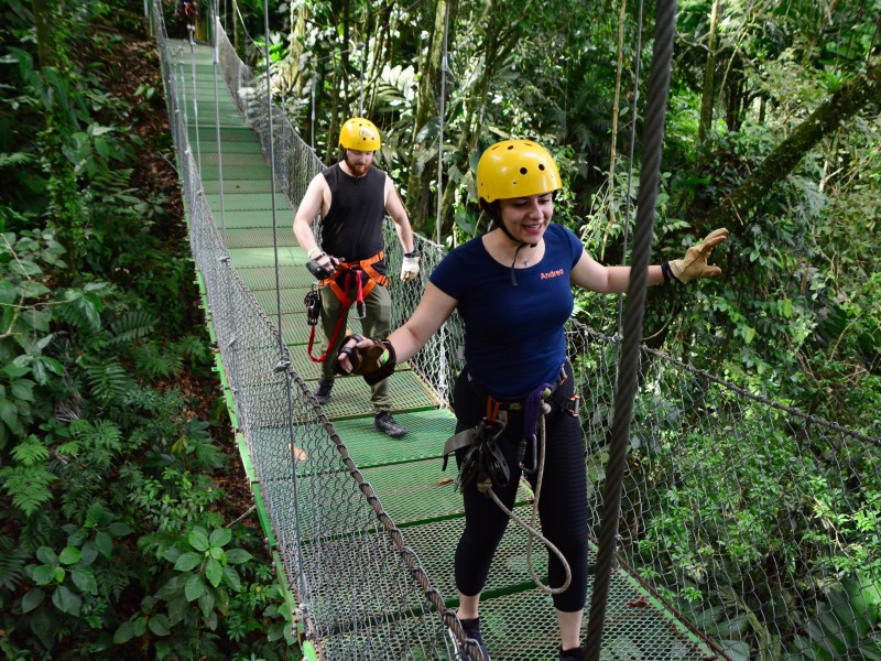 Ecoglide Arenal - Hängebrücke