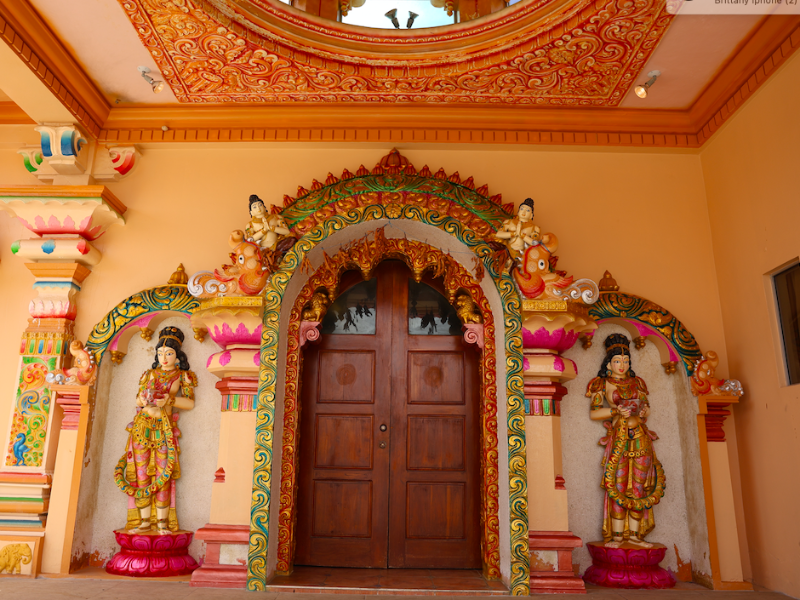 East Indian Cultural Experience, Trini