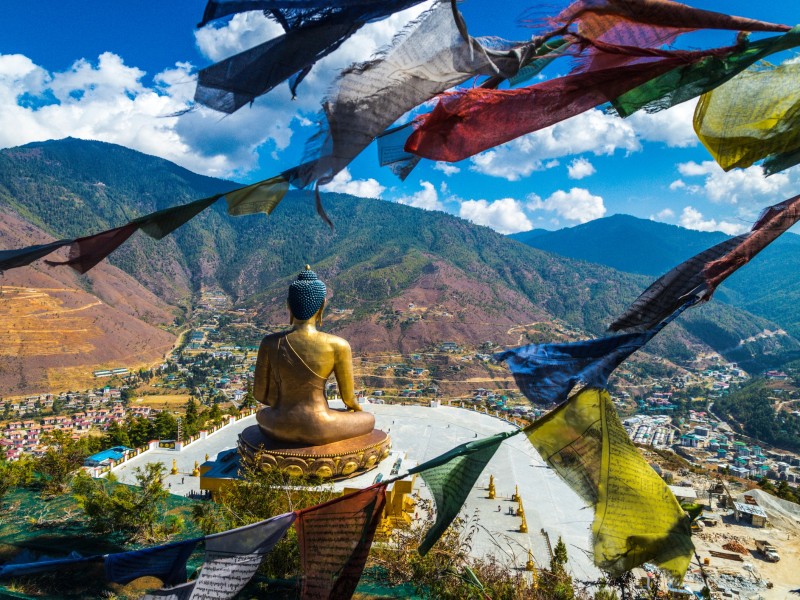 Goldener Buddha Statue-Bhutan