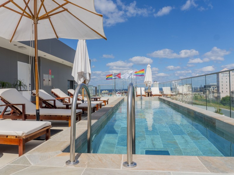 Telegrafo Axel -  Pool mit Meersicht