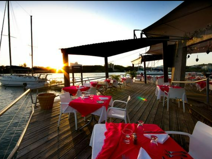 Dodgy Dock Open Restaurant