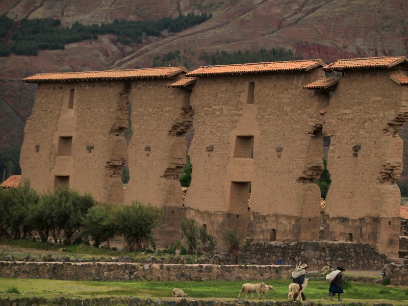 Tempel von Racchi