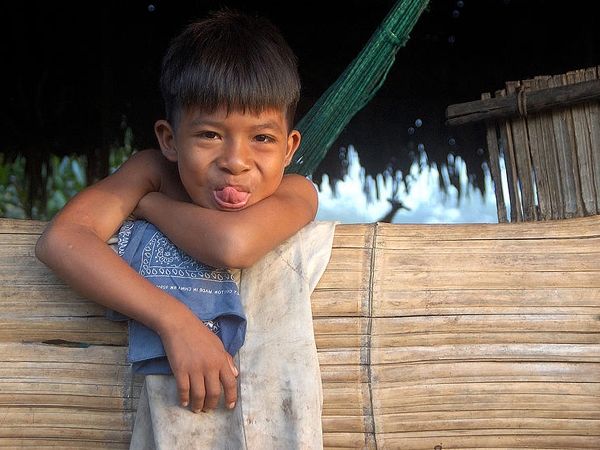 Kind Indigene Gemeinschaft Quichua