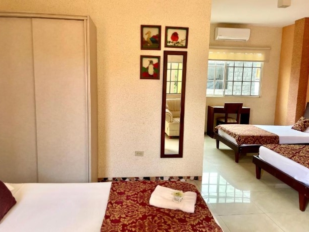 Triple Room Eco Hotel Kartama