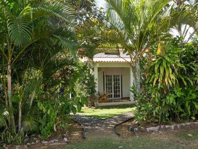 Coffee Mountain Inn - Garten