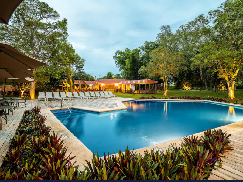 Chichen Itza_Swimming Pool