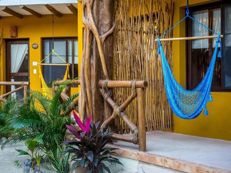 Holbox Dreams - Hängematte vor Zimmer