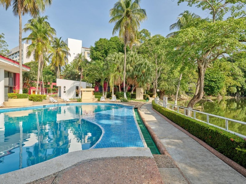Viva - Pool