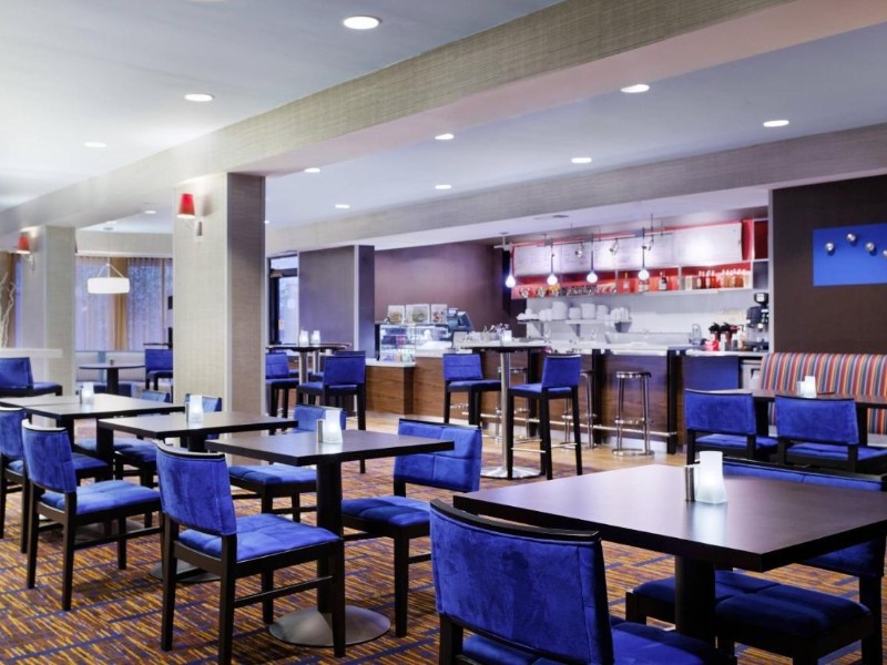 Courtyard by Marriott Bistro