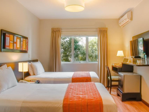 Girasoles_Zwei Doppelbetten