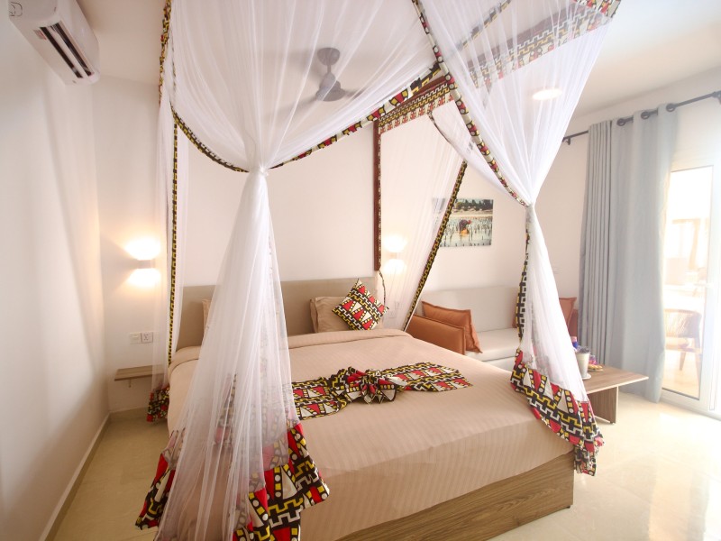 Paradise Beach Resort Swim Up Room