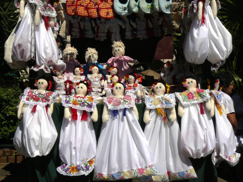 Puppen auf dem Markt von Merida