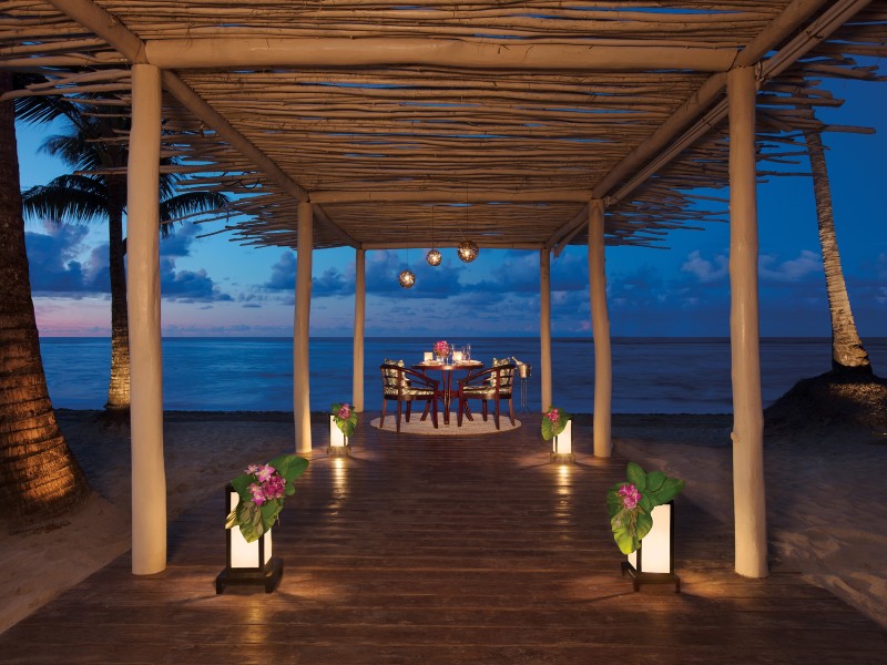 Zoetry Agua - Romantic Dinner am Strand