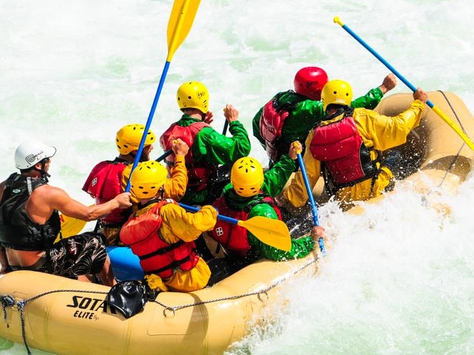 Cuzco Rafting & Zip-Line Adventure