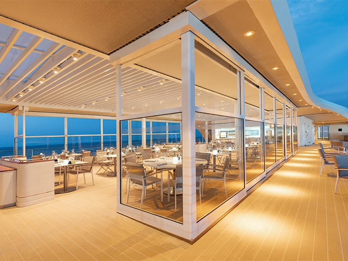 Al Fresco Restaurant (1/3)