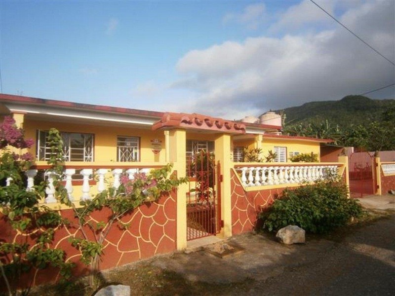 Los Tres Caballeros - Aussenansicht