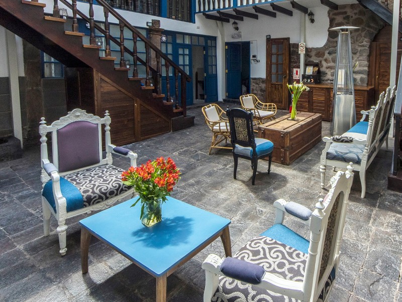 X. O Art House - Patio