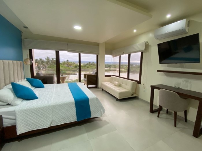 Doppelzimmer mit Lagunenblick und Balkon