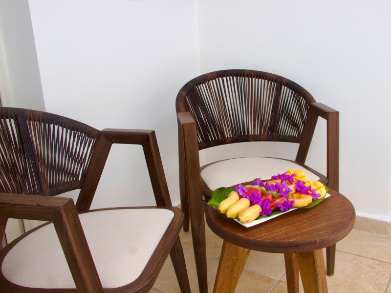 Paradise Beach Resort Swim Up Room