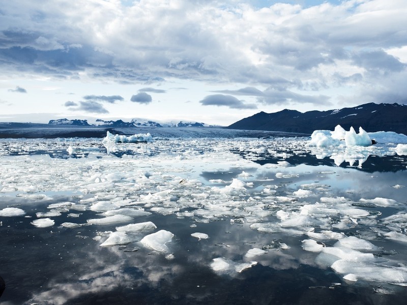  Glacier lagoon