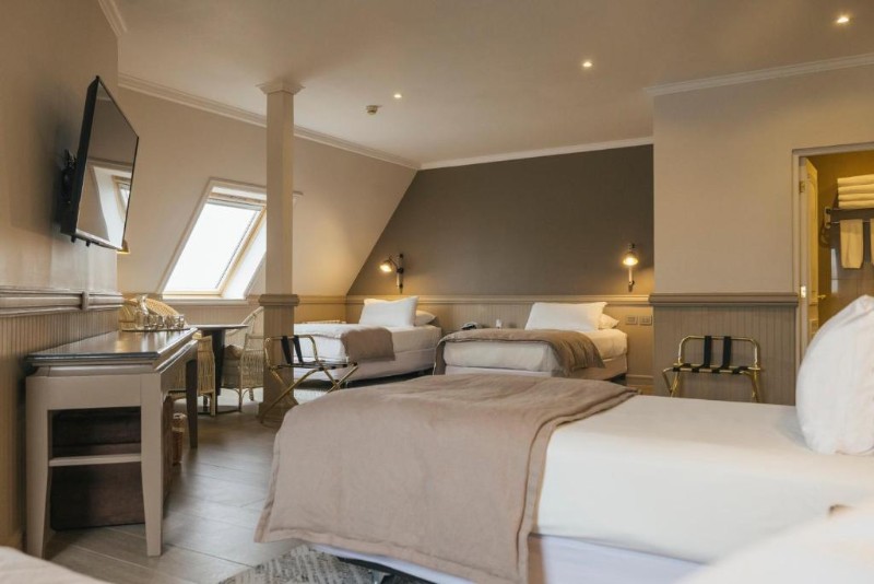Dreibettzimmer