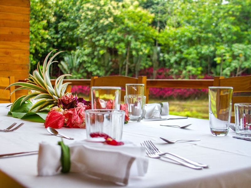 Macaw Lodge - Restaurant