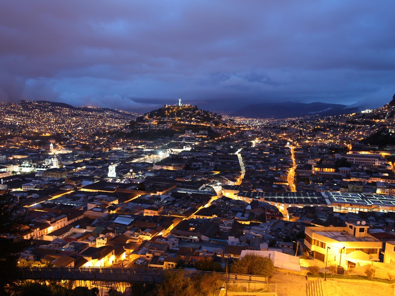 Quito bei Nacht