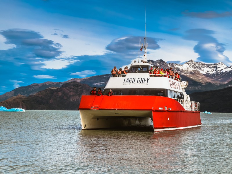 Lago Grey - Katamaran
