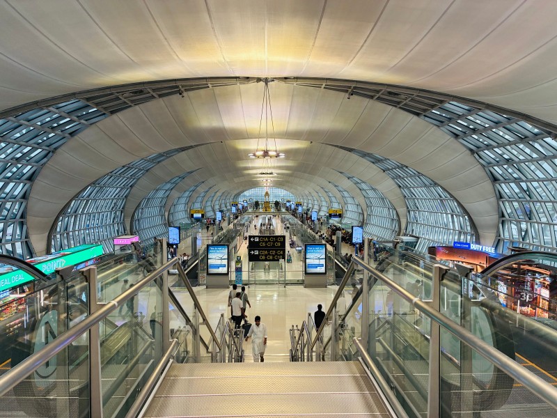 ARRIVAL AT DUBAI