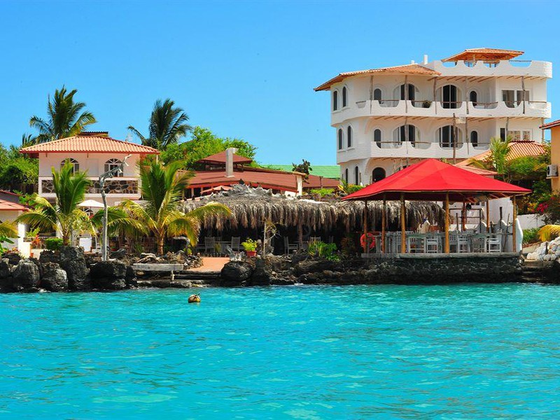 Hotel View From The Sea