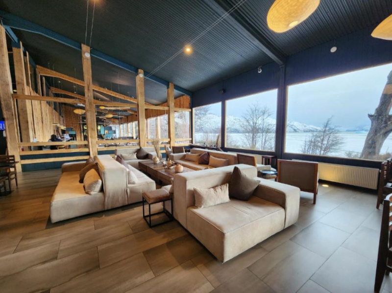 Lobby Hotel Lago Grey